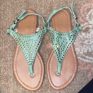 Bidazzled girls sandals (size 7 1/2 )
